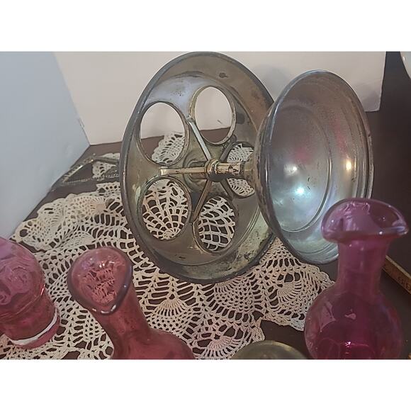 Vintage Cruet Simpson Hall Miller Quad Silverplate Cranberry Cut Glass Decor DIY - Picture 16 of 16